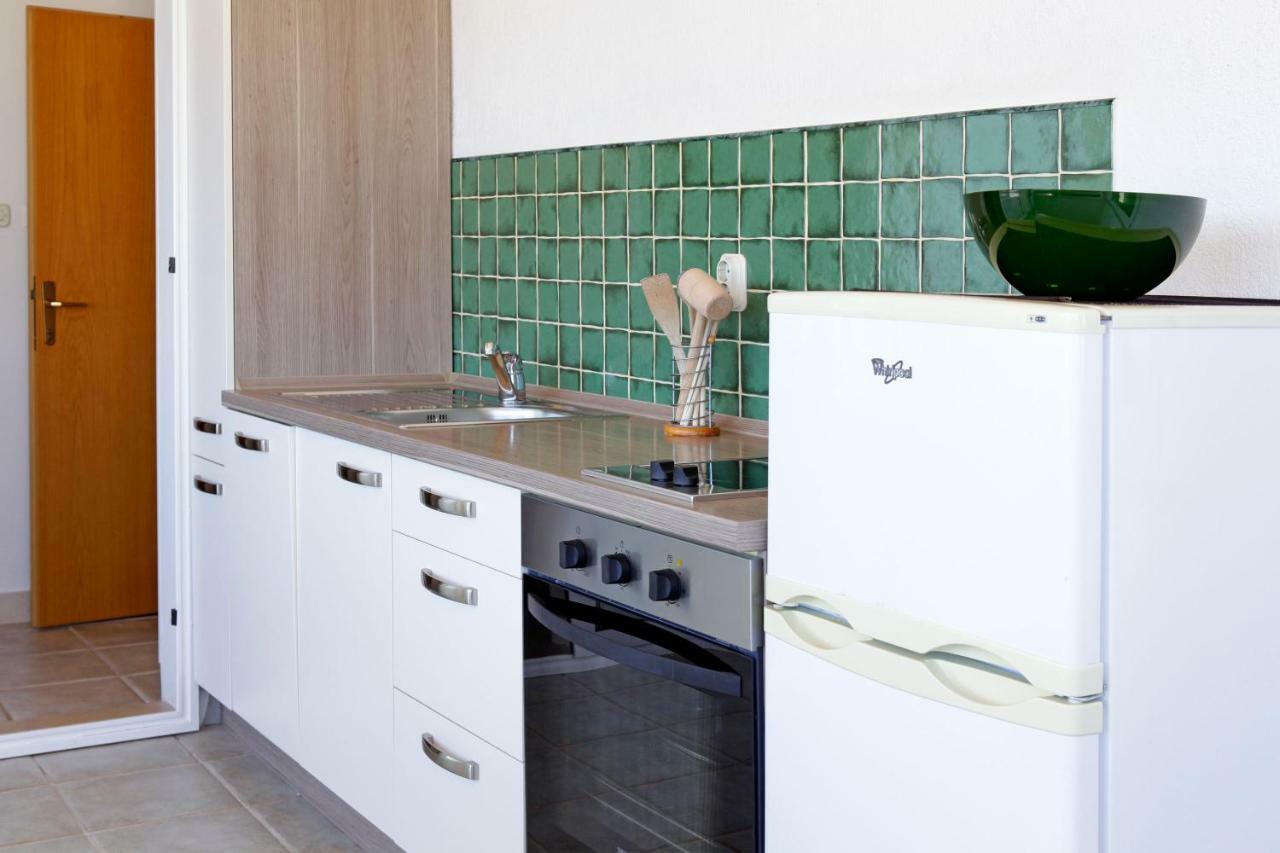 Apartments Mel ボル エクステリア 写真